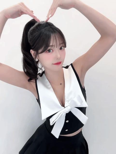 나 이 날 헤메랑 의상 좀 예뻤던거 같은데??!